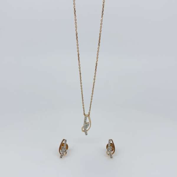 Oval Harmony Diamond Pendant