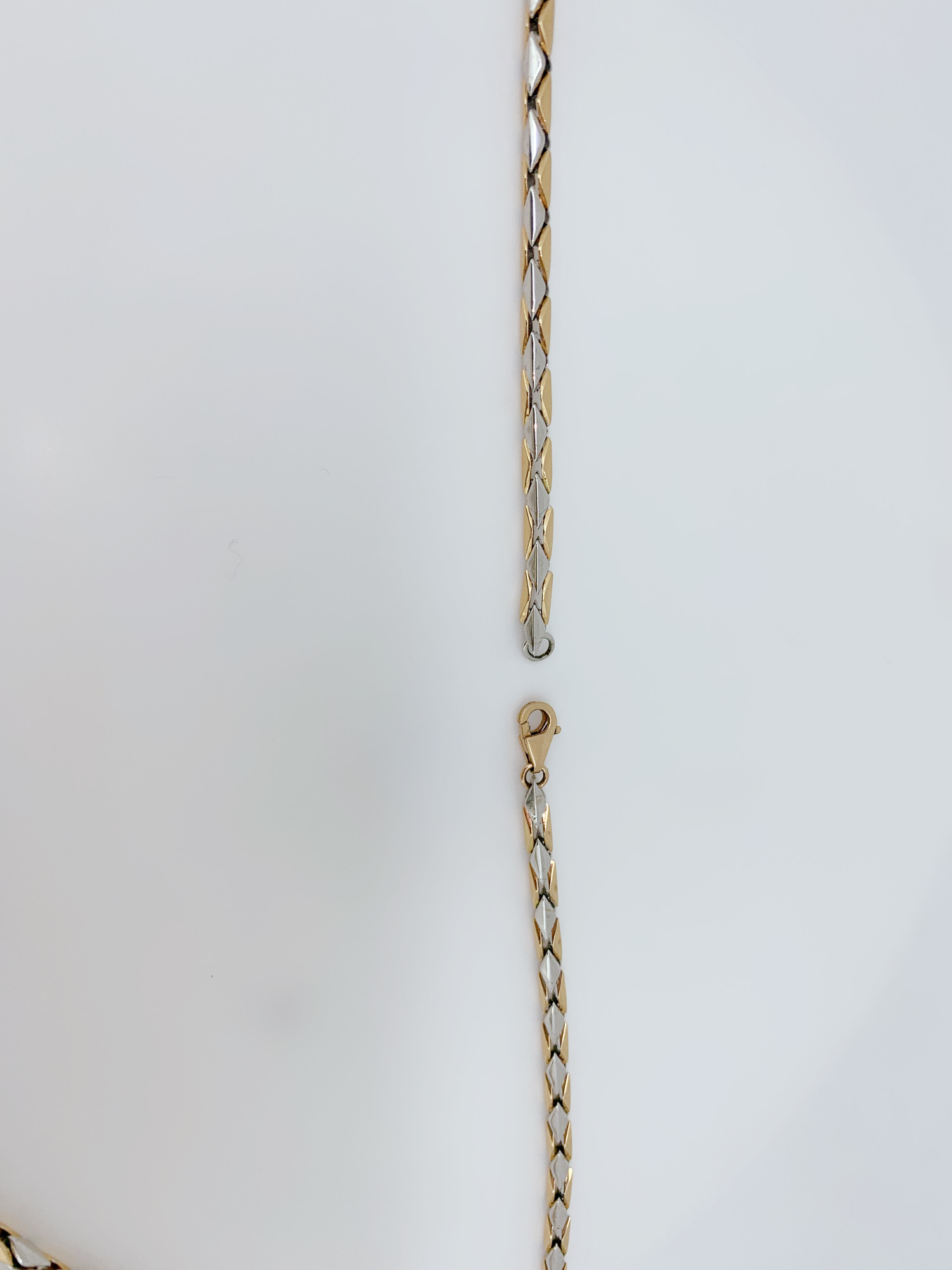 Sculpted Two-Tone Gold Chain For Men - Image 2