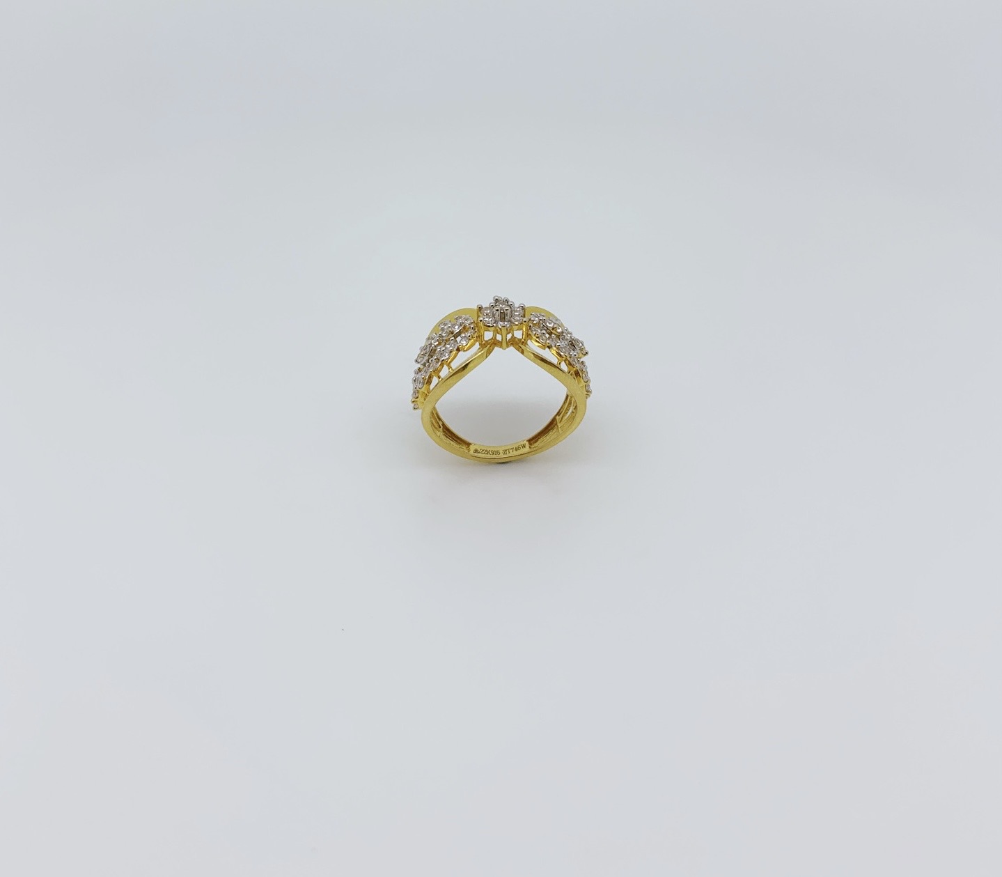 Royal Embrace Diamond Ring