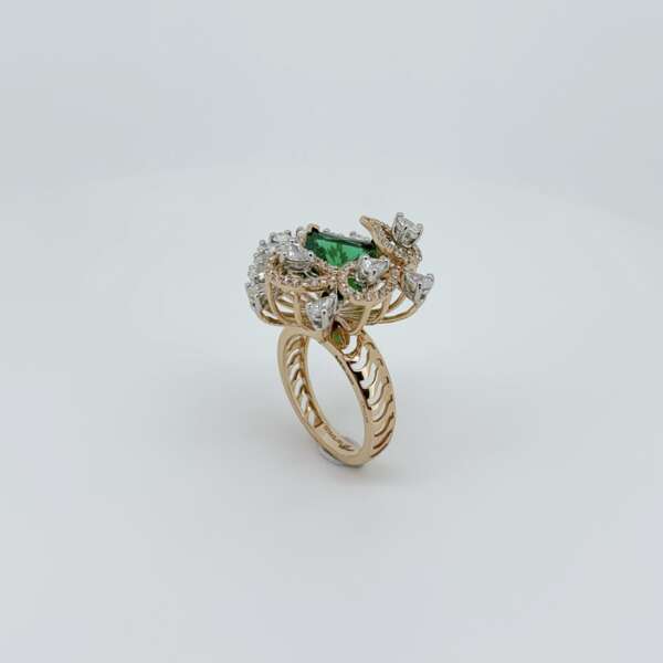 Lush Green Brilliance Ring