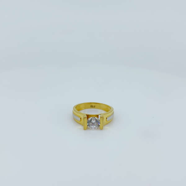 Classic Men Solitaire Pattern Gold Ring