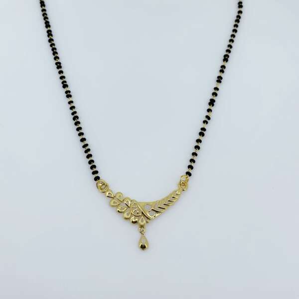 Sacred Bond Gold Traditional Mangalsutra