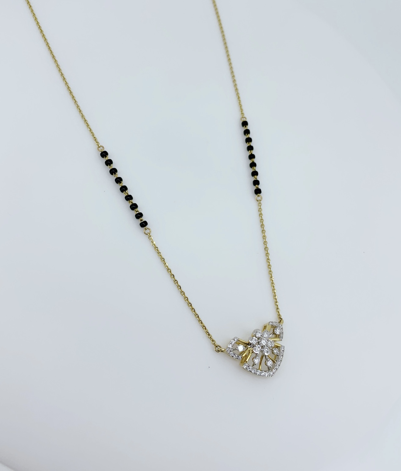 Classic Vow Diamond Mangalsutra For Her - Image 4