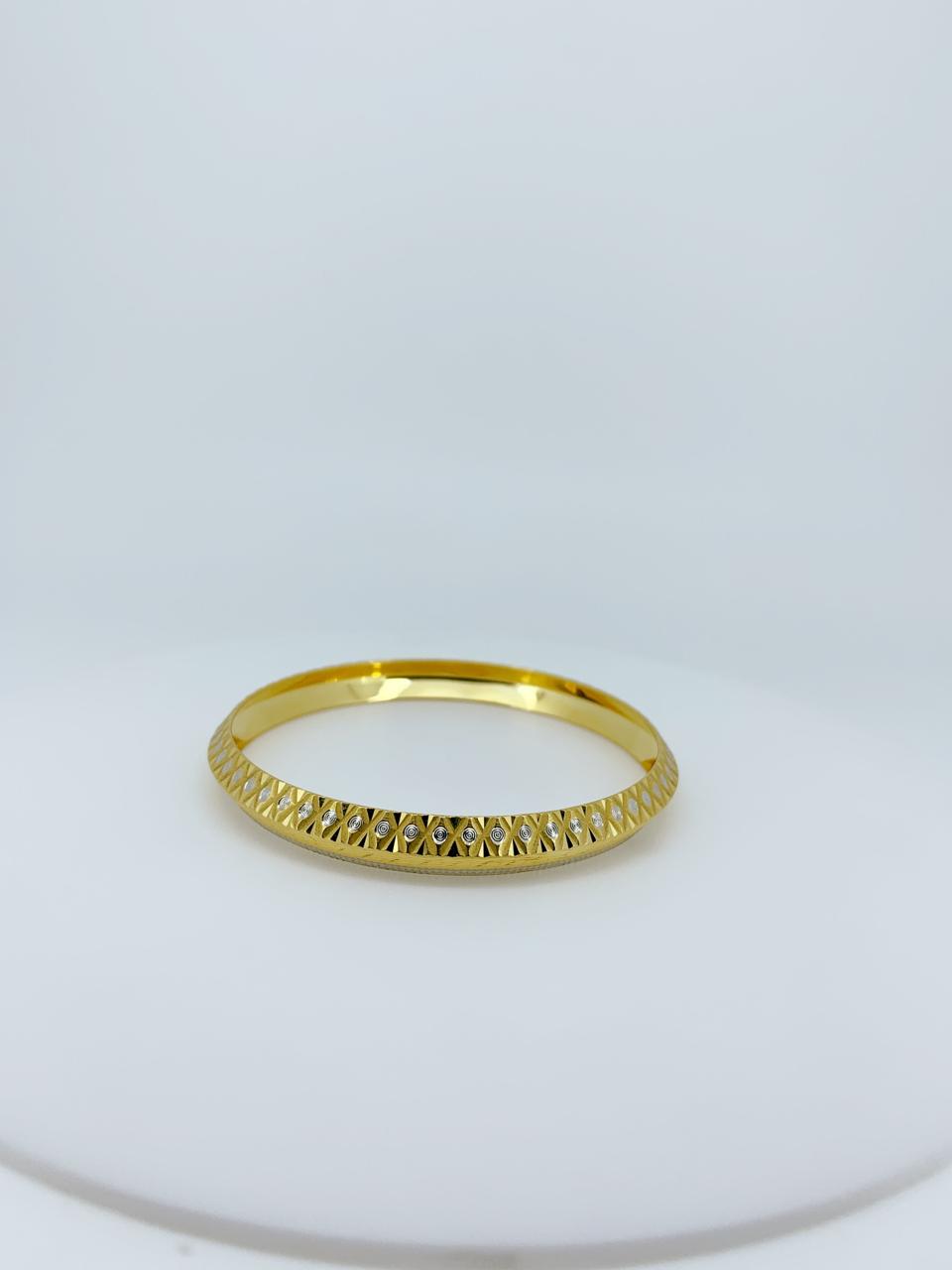 Spectacular Gold Kada for Men