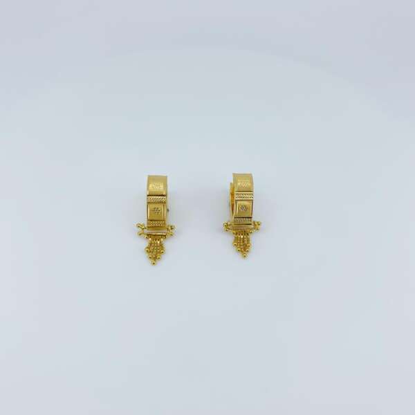 Heritage Style Gold Bali with Latkan